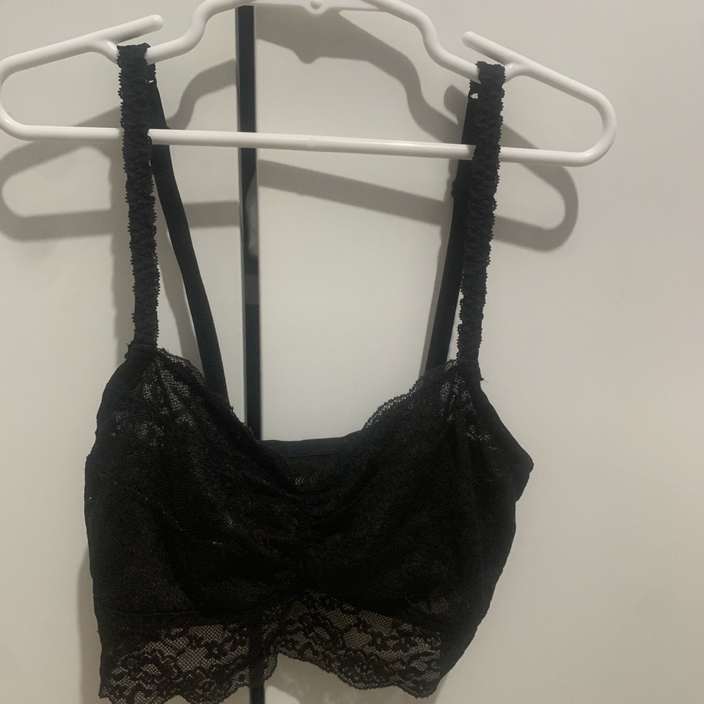 Pink Vs lace bra